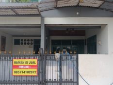 Rumah Second 2 Lantai Bekasi Timur, Wisma Jaya, Bisa KPR dan Nego